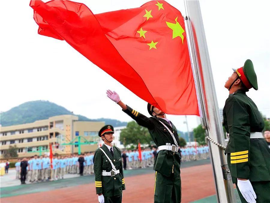 专注什么事情都无所谓敢爱敢恨我永不后悔歌词?知识的知识星球,解锁更广阔的学习空间